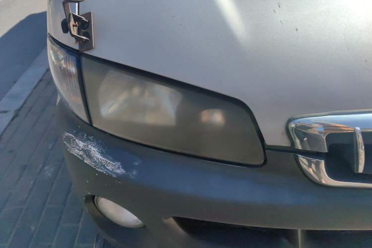 Used JAC Group Refine 2011 2.0L Shuttle Gasoline Comfort Edition HFC4GA3 Right Front Headlight