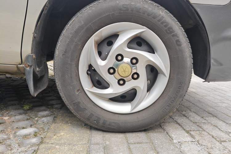 Used JAC Group Refine  Right Front Wheel Hub