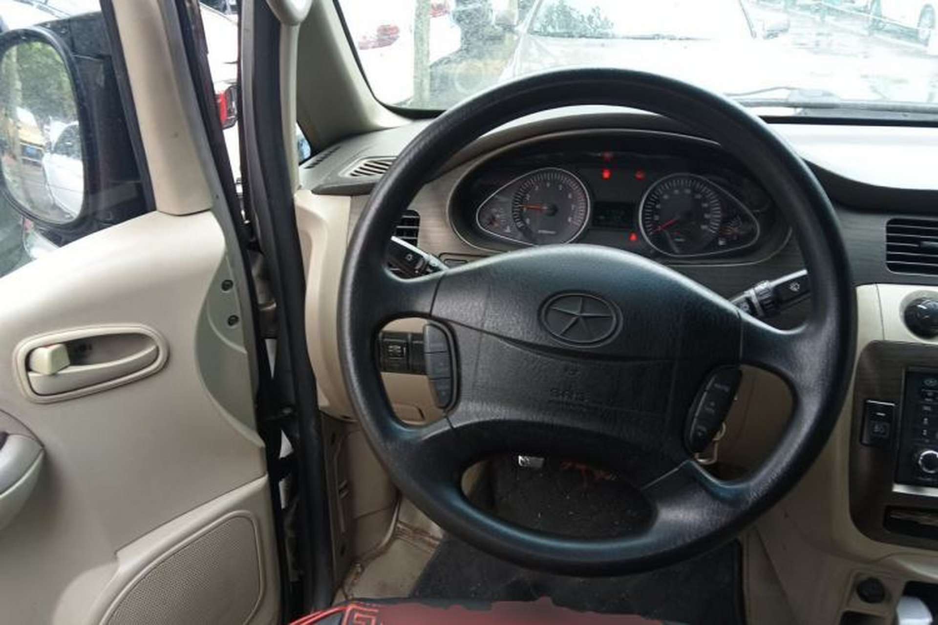 Used JAC Group Refine 2011 2.4L Xianghe Gasoline Standard Edition HFC4GA1-C Steering Wheel