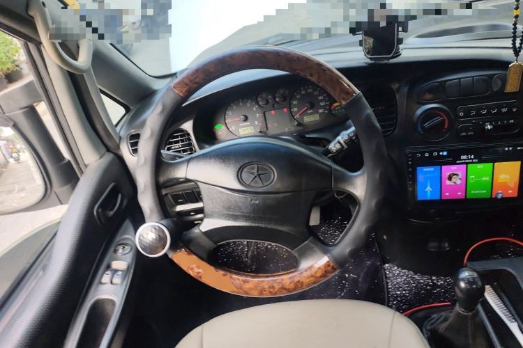 Used JAC Group Refine 2011 2.0L Shuttle Gasoline Standard Edition HFC4GA3 Steering Wheel