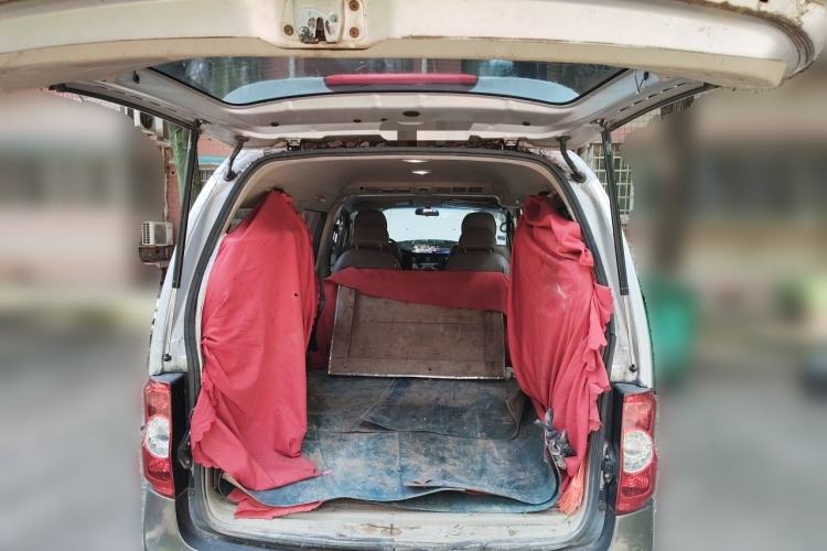Used JAC Group Refine 2011 2.4L Government Procurement Version Manual Luxury Trim Trunk