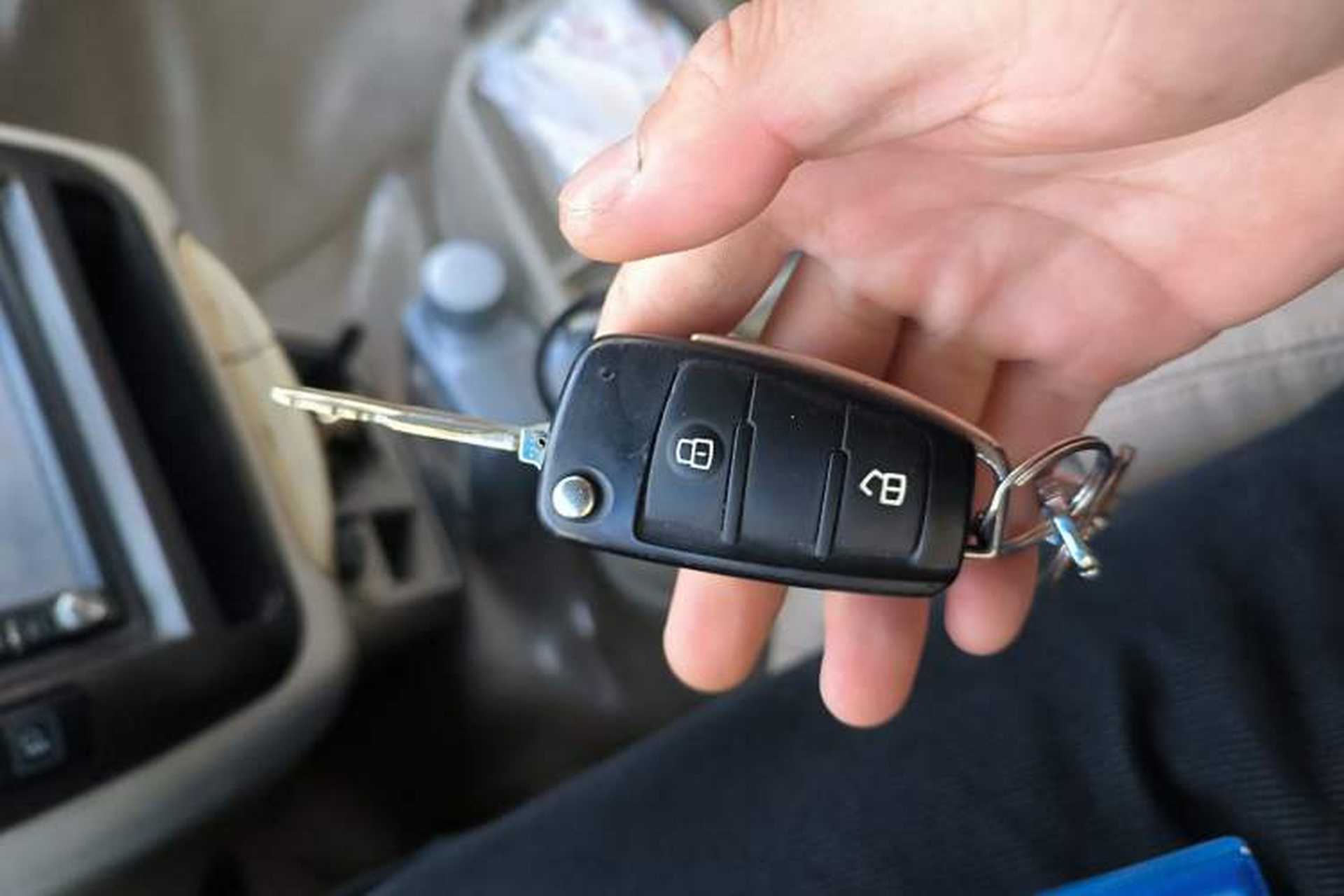 Used JAC Group Refine 2011 2.4L Government Procurement Version Manual Luxury Trim Vehicle Key