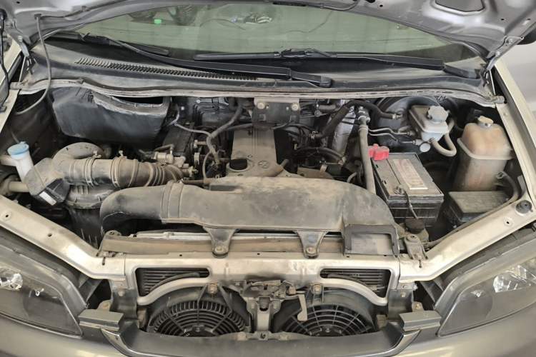 Used JAC Group Refine 2012 2.0L Timeless Edition HFC4GA3 Engine Bay