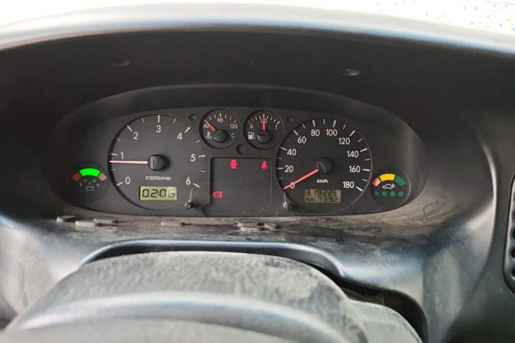 Used JAC Group Refine 2012 1.9T Shuttle Diesel Comfort Version HFC4DB1-2C Instrument Cluster