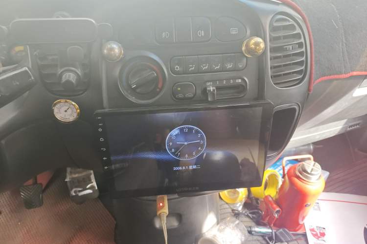 Used JAC Group Refine 2012 1.9T Shuttle Diesel Standard Model HFC4DB1-2C Audio And AC Panel