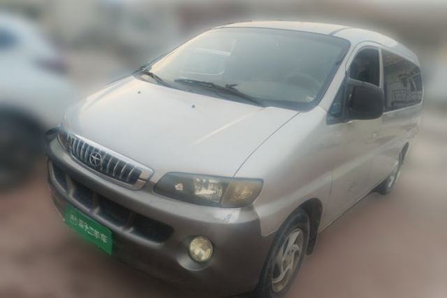 Ojetý JAC Group Refine JAC Refine 8-seater 2.0 manual transmission