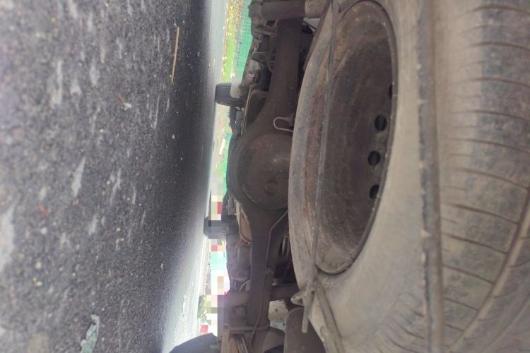 Used JAC Group Refine 2012 1.9T Shuttle Diesel Comfort Version HFC4DB1-2C Chassis Rear