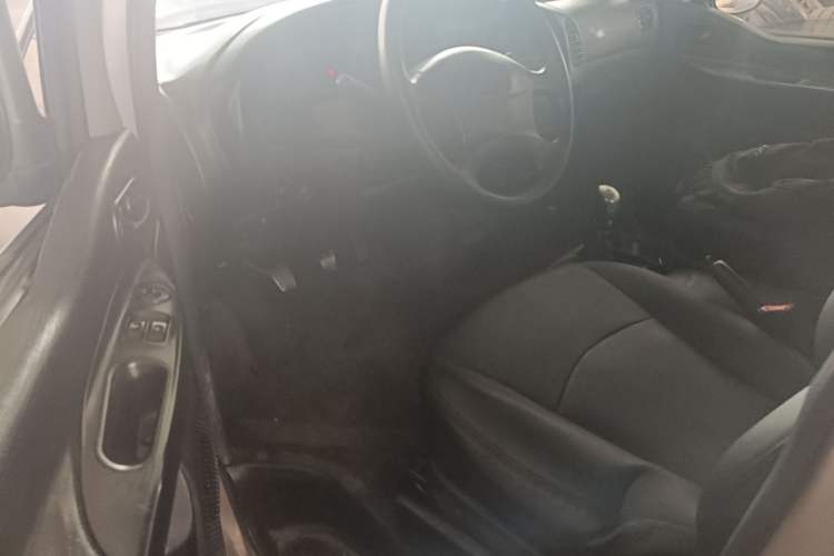 Used JAC Group Refine 2012 1.9T Shuttle Diesel Standard Model HFC4DB1-2C Driver Seat