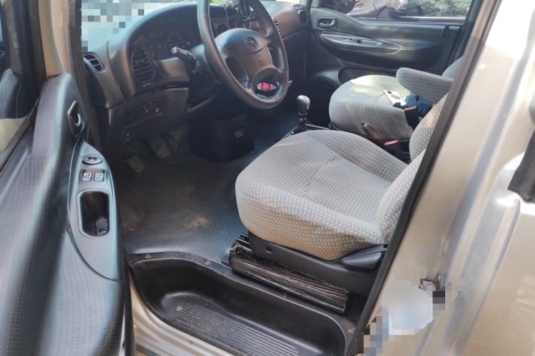 Used JAC Group Refine 2012 1.9T Shuttle Diesel Comfort Version HFC4DB1-2C Driver Seat
