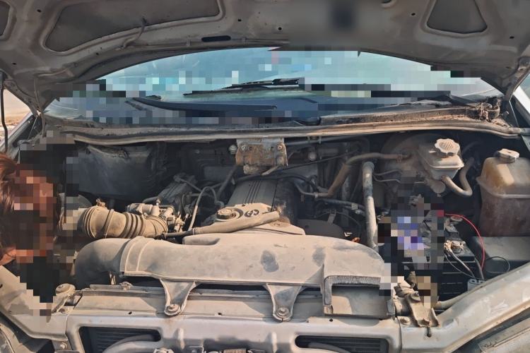 Used JAC Group Refine 2012 2.0L Timeless Edition HFC4GA3 Engine Bay
