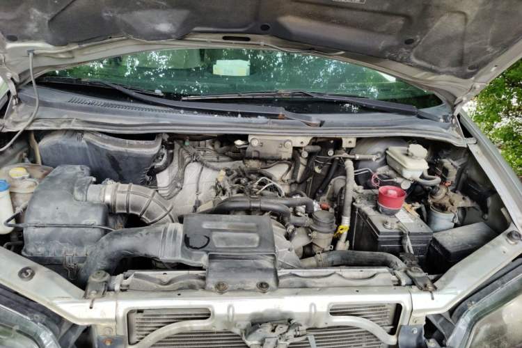 Used JAC Group Refine 2012 1.9T Shuttle Diesel Comfort Version HFC4DB1-2C Engine Bay