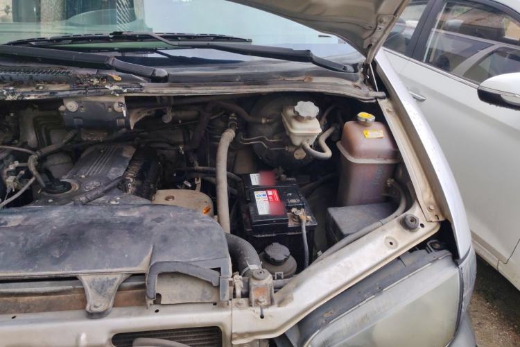 Used JAC Group Refine 2012 2.0L Timeless Edition HFC4GA3 Engine Bay Left