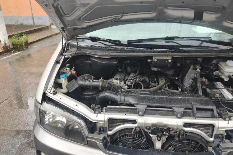 Used JAC Group Refine 2012 2.0L Timeless Edition HFC4GA3 Engine Bay Right