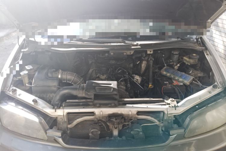 Used JAC Group Refine 2012 1.9T Shuttle Diesel Standard Model HFC4DB1-2C Engine Bay