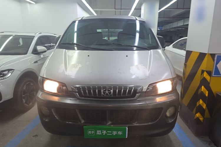 Used JAC Group Refine 2012 1.9T Shuttle Diesel Comfort Version HFC4DB1-2C Front