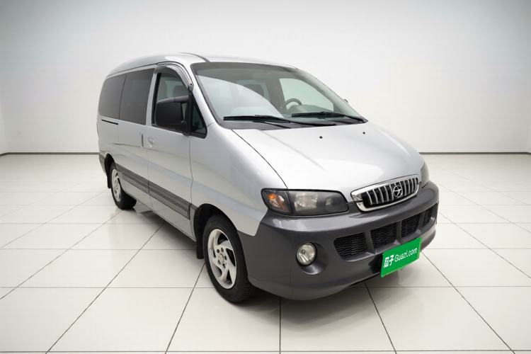 Used JAC Group Refine 2012 1.9T Shuttle Diesel Comfort Version HFC4DB1-2C Front Right 45 Deg