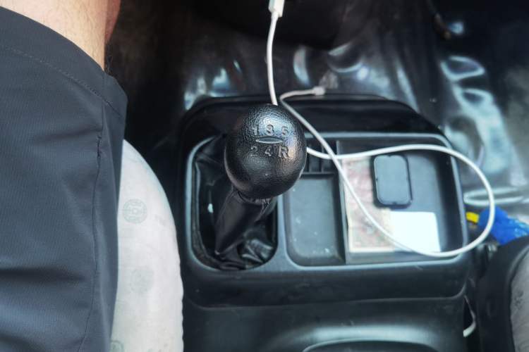 Used JAC Group Refine 2012 2.0L Timeless Edition HFC4GA3 Gear Lever