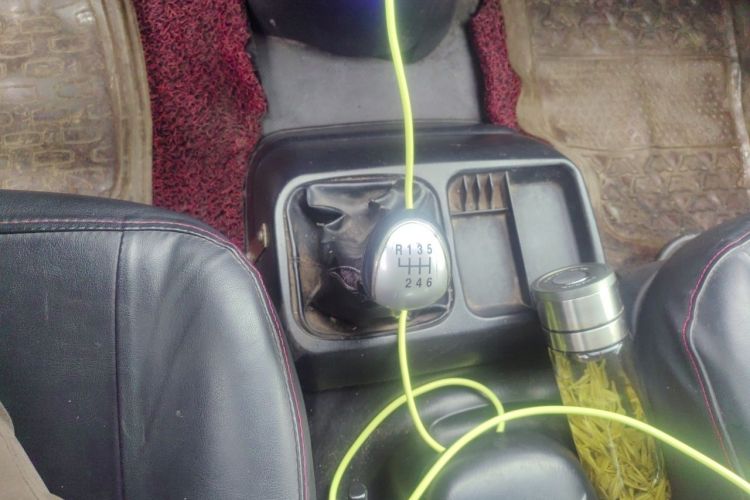 Used JAC Group Refine 2012 1.9T Shuttle Diesel Comfort Version HFC4DB1-2C Gear Lever