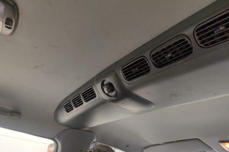 Used JAC Group Refine 2012 2.0L Timeless Edition HFC4GA3 Headliner