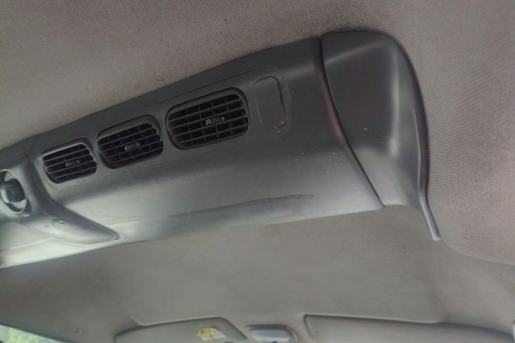 Used JAC Group Refine 2012 1.9T Shuttle Diesel Comfort Version HFC4DB1-2C Headliner