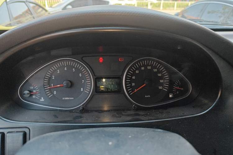 Used JAC Group Refine 2012 2.0L Timeless Edition HFC4GA3 Instrument Cluster