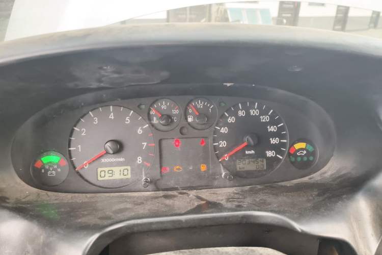Used JAC Group Refine 2012 2.0L Timeless Edition HFC4GA3 Instrument Cluster