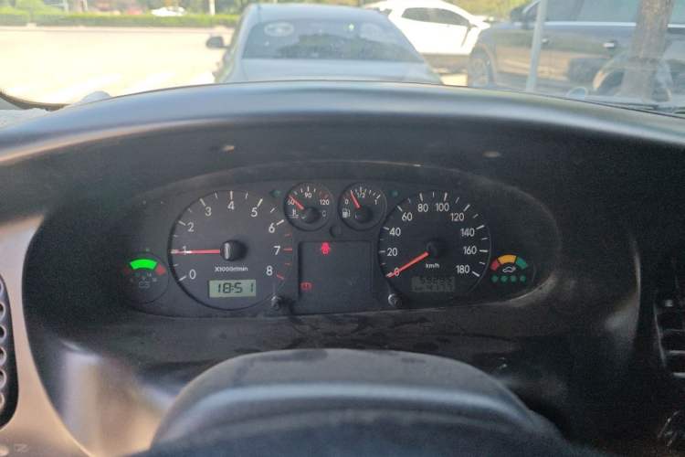 Used JAC Group Refine 2012 2.0L Timeless Edition HFC4GA3 Instrument Cluster