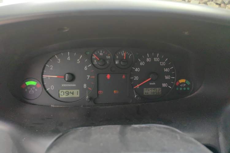Used JAC Group Refine 2012 2.0L Timeless Edition HFC4GA3 Instrument Cluster