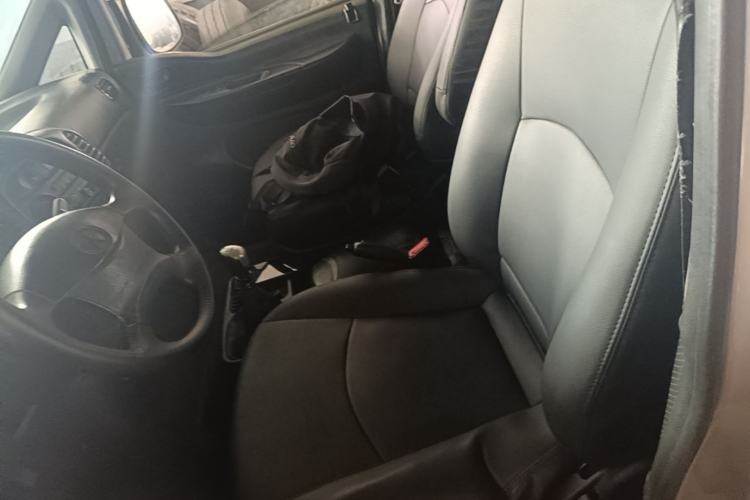 Used JAC Group Refine 2012 1.9T Shuttle Diesel Standard Model HFC4DB1-2C Left Front Seat