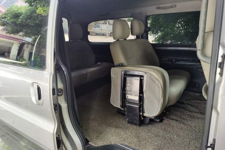 Used JAC Group Refine 2012 1.9T Shuttle Diesel Comfort Version HFC4DB1-2C Left Rear Seat