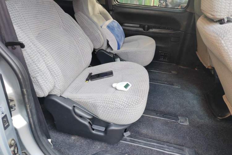 Used JAC Group Refine 2012 1.9T Shuttle Diesel Comfort Version HFC4DB1-2C Left Rear Seat