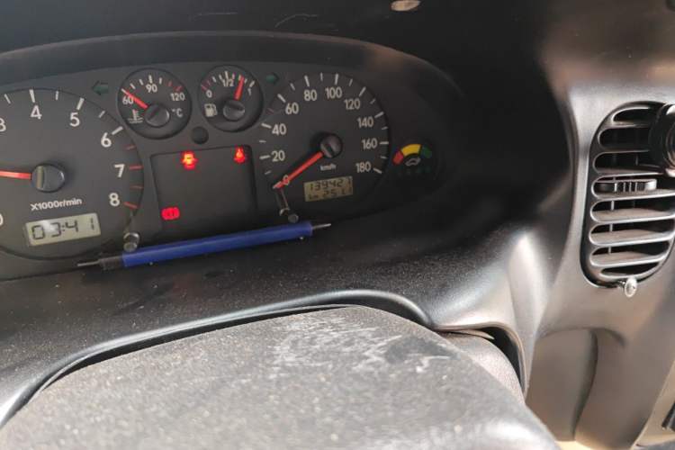 Used JAC Group Refine 2012 2.0L Timeless Edition HFC4GA3 Odometer Close Up