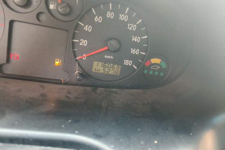 Used JAC Group Refine 2012 2.0L Timeless Edition HFC4GA3 Odometer Close Up