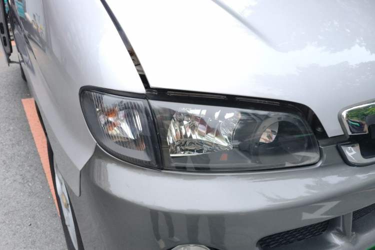 Used JAC Group Refine 2012 2.0L Timeless Edition HFC4GA3 Right Front Headlight