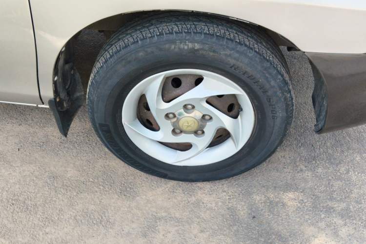 Used JAC Group Refine 2012 2.0L Timeless Edition HFC4GA3 Right Front Wheel Hub