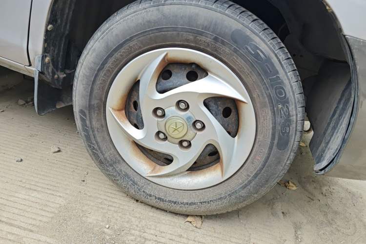 Used JAC Group Refine 2012 2.0L Timeless Edition HFC4GA3 Right Front Wheel Hub