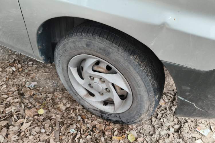 Used JAC Group Refine 2012 2.0L Timeless Edition HFC4GA3 Right Front Wheel Hub