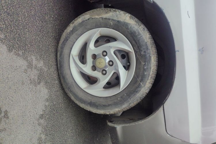 Used JAC Group Refine 2012 1.9T Shuttle Diesel Comfort Version HFC4DB1-2C Right Front Wheel Hub