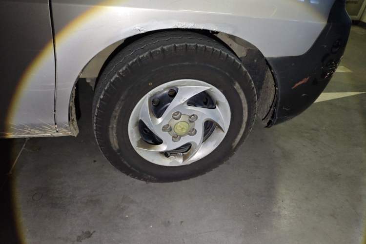 Used JAC Group Refine 2012 2.0L Timeless Edition HFC4GA3 Right Front Wheel Hub