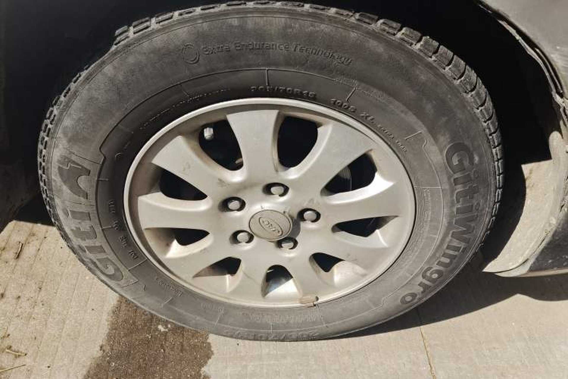Used JAC Group Refine 2012 1.9T Shuttle Diesel Standard Model HFC4DB1-2C Right Front Wheel Hub