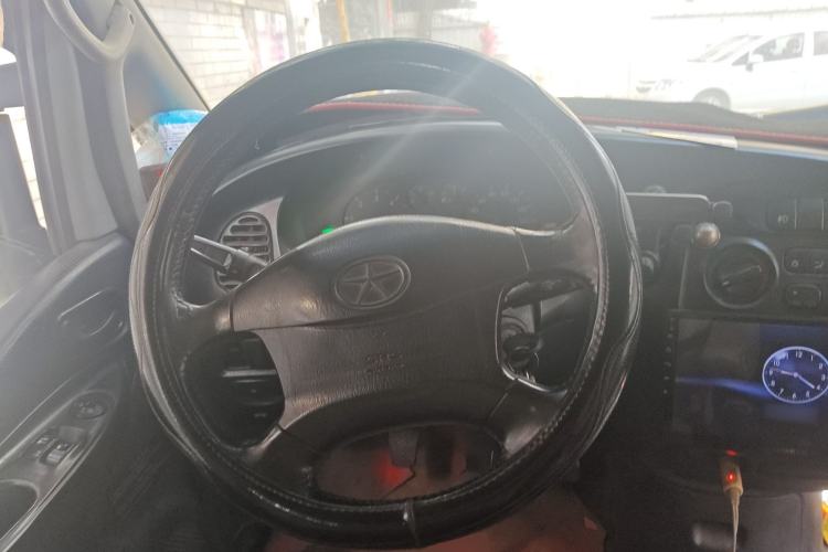Used JAC Group Refine 2012 1.9T Shuttle Diesel Standard Model HFC4DB1-2C Steering Wheel