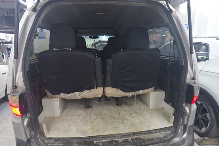 Used JAC Group Refine 2012 1.9T Shuttle Diesel Comfort Version HFC4DB1-2C Trunk