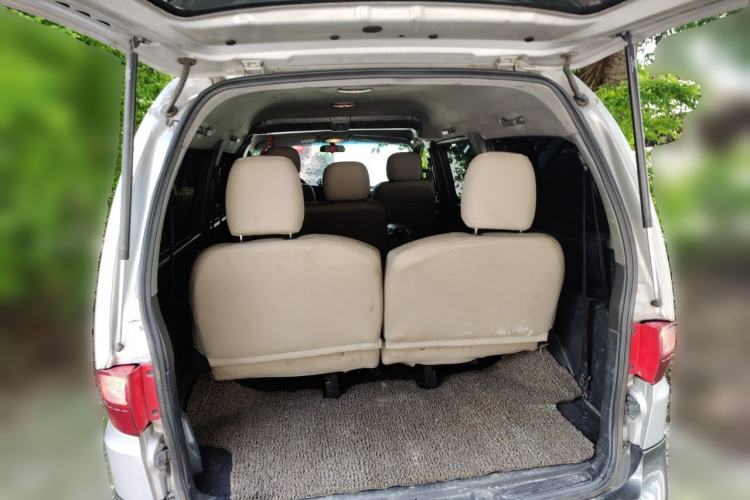 Used JAC Group Refine 2012 1.9T Shuttle Diesel Comfort Version HFC4DB1-2C Trunk