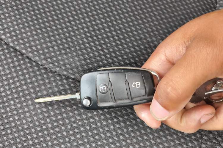 Used JAC Group Refine 2012 2.0L Timeless Edition HFC4GA3 Vehicle Key
