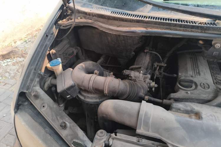 Used JAC Group Refine  Engine Bay Right