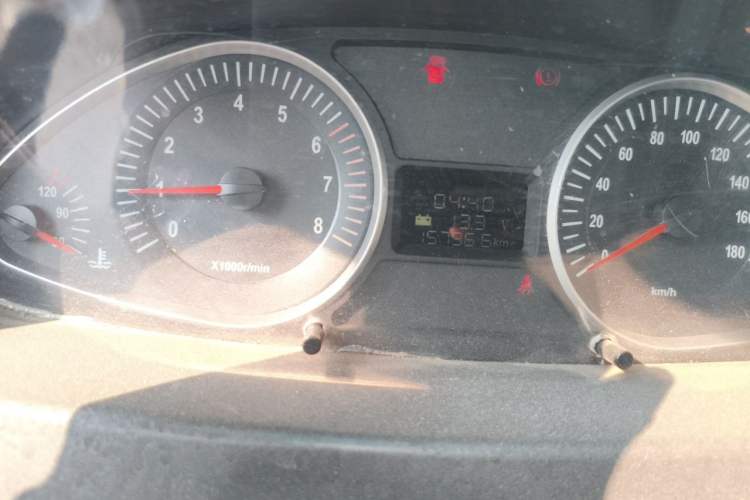 Used JAC Group Refine  Odometer Close Up