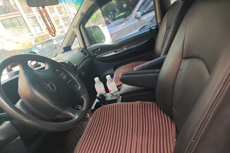 Used JAC Group Refine 2015 2.0L Shuttle Gasoline Long-Wheelbase Standard Version HFC4GA3-3D Left Front Seat