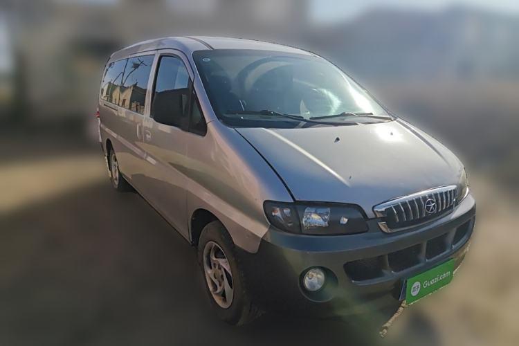 Used JAC Group Refine 2015 2.0L Shuttle Gasoline Long-Wheelbase Comfort Version HFC4GA3-3D Front Right 45 Deg