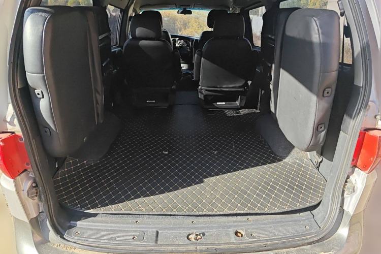 Used JAC Group Refine 2015 2.0L Shuttle Gasoline Long-Wheelbase Comfort Version HFC4GA3-3D Trunk