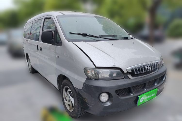 Used JAC Group Refine 2015 2.0L Shuttle Gasoline Long-Wheelbase Comfort Version HFC4GA3-3D Front Right 45 Deg